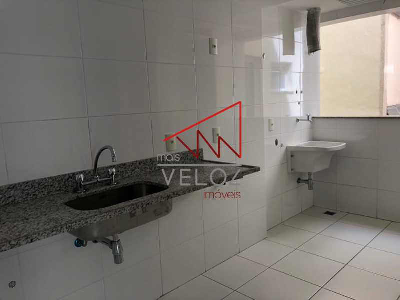 Apartamento à venda com 3 quartos, 97m² - Foto 14