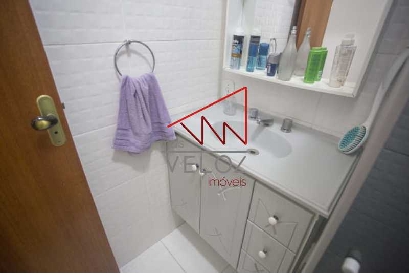 Apartamento à venda com 2 quartos, 63m² - Foto 17