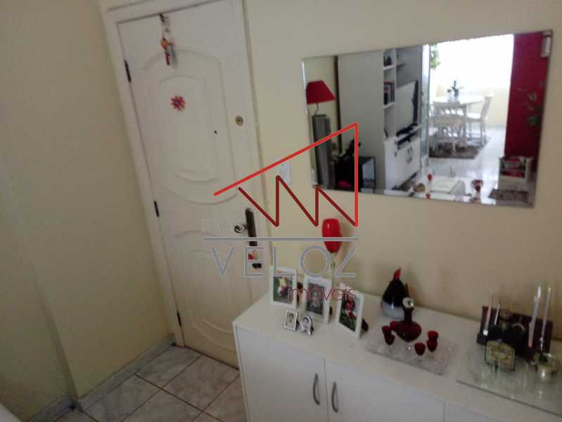 Apartamento à venda com 1 quarto, 50m² - Foto 25