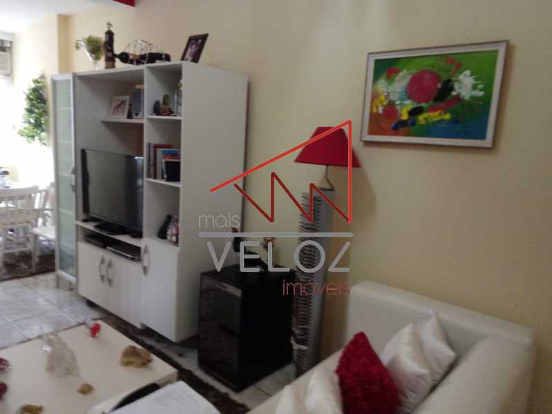 Apartamento à venda com 1 quarto, 50m² - Foto 7