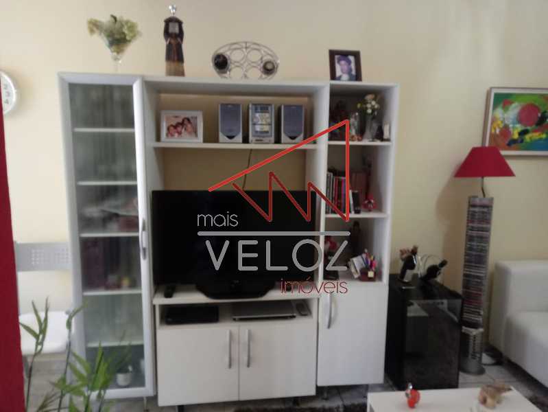 Apartamento à venda com 1 quarto, 50m² - Foto 9