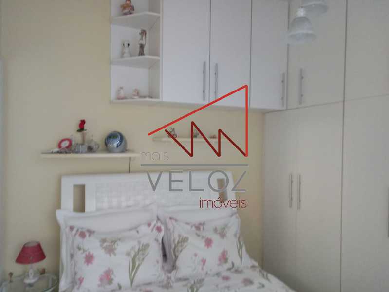 Apartamento à venda com 1 quarto, 50m² - Foto 14