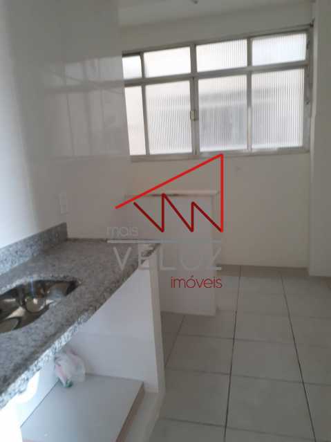 Apartamento à venda com 2 quartos, 77m² - Foto 12