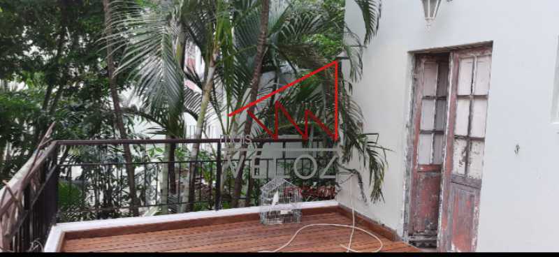 Casa à venda com 5 quartos, 320m² - Foto 2