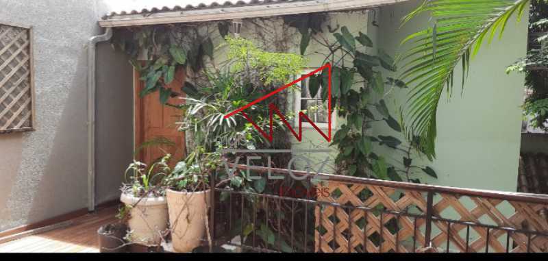 Casa à venda com 5 quartos, 320m² - Foto 26
