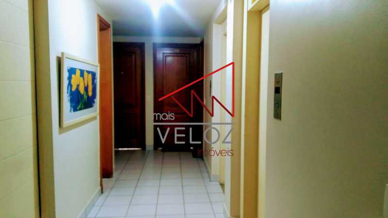 Cobertura à venda com 3 quartos, 166m² - Foto 9