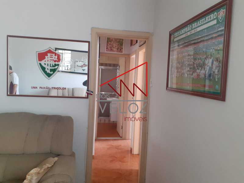 Apartamento à venda com 2 quartos, 84m² - Foto 4