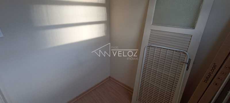 Apartamento à venda com 2 quartos, 64m² - Foto 17