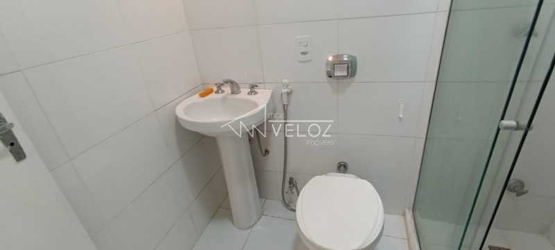 Apartamento à venda com 2 quartos, 64m² - Foto 23