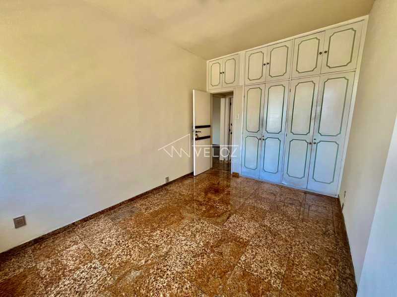 Apartamento à venda com 2 quartos, 85m² - Foto 5