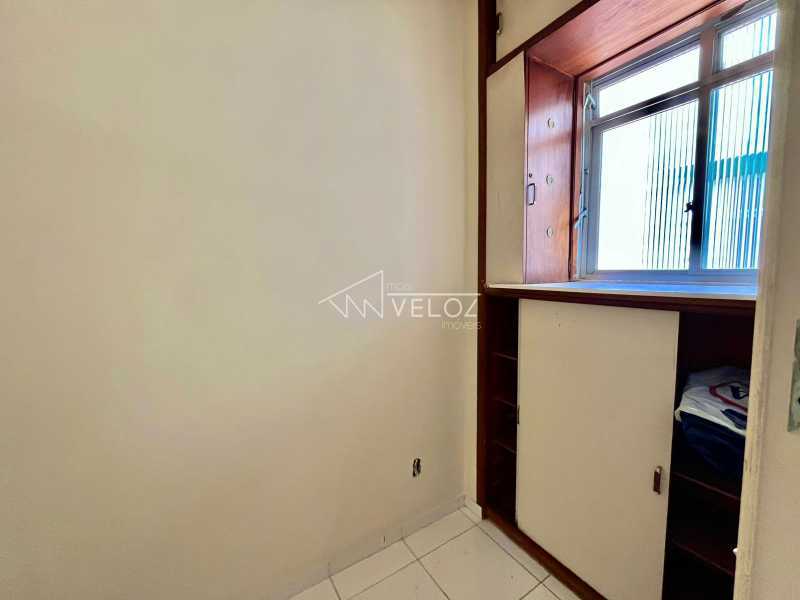 Apartamento à venda com 2 quartos, 85m² - Foto 16