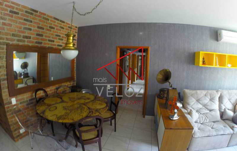 Apartamento à venda com 3 quartos, 114m² - Foto 2