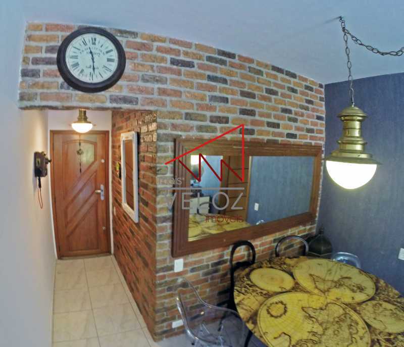 Apartamento à venda com 3 quartos, 114m² - Foto 3