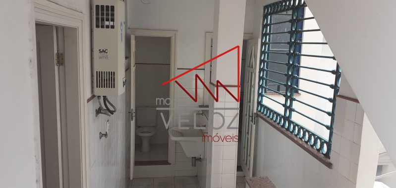 Casa à venda com 3 quartos, 300m² - Foto 14