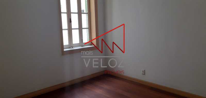 Casa à venda com 3 quartos, 300m² - Foto 23