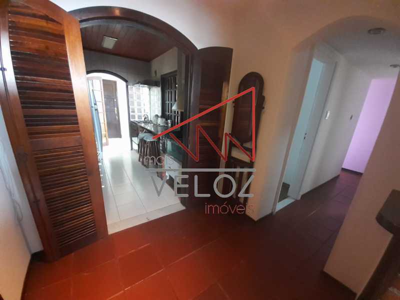 Apartamento à venda com 3 quartos, 97m² - Foto 10