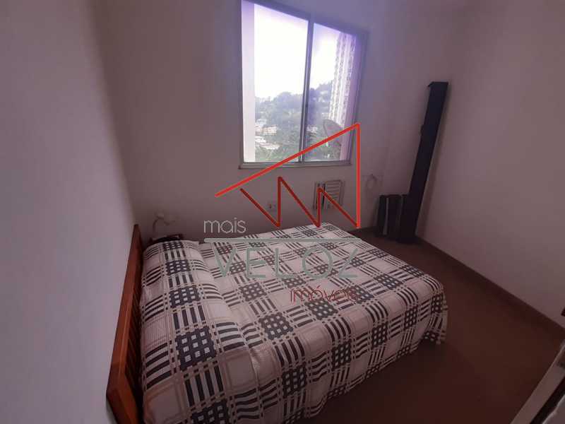 Apartamento à venda com 3 quartos, 97m² - Foto 12