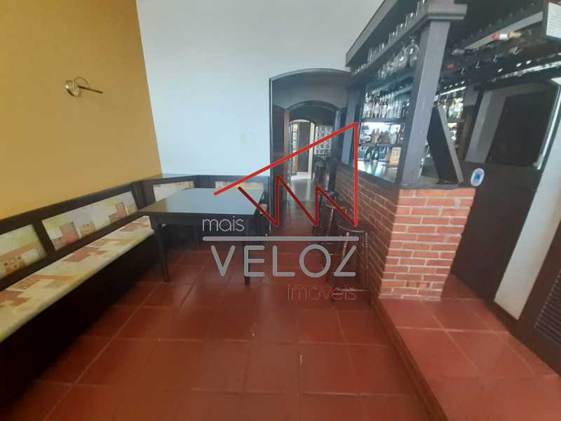 Apartamento à venda com 3 quartos, 97m² - Foto 8