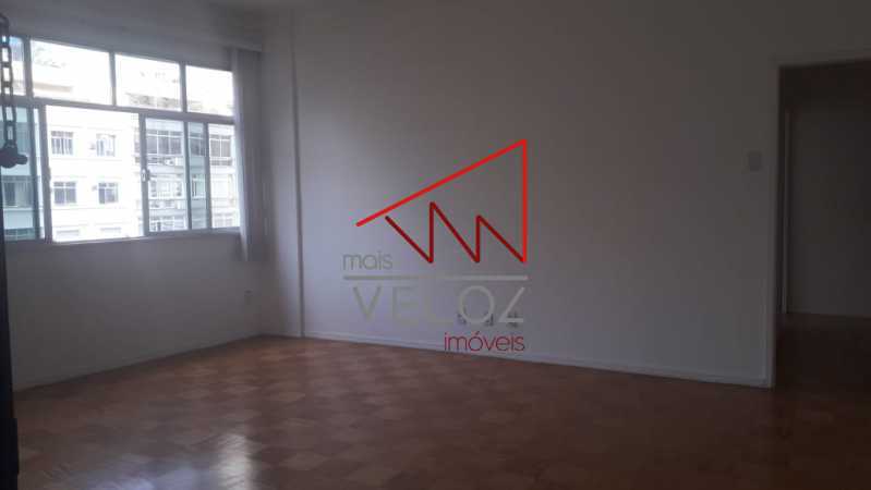 Apartamento à venda com 3 quartos, 160m² - Foto 25