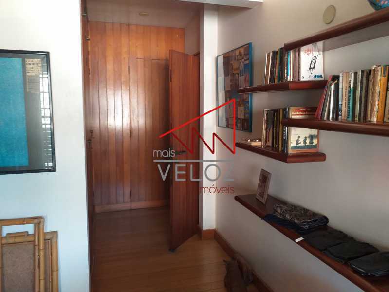 Casa à venda com 5 quartos, 678m² - Foto 21