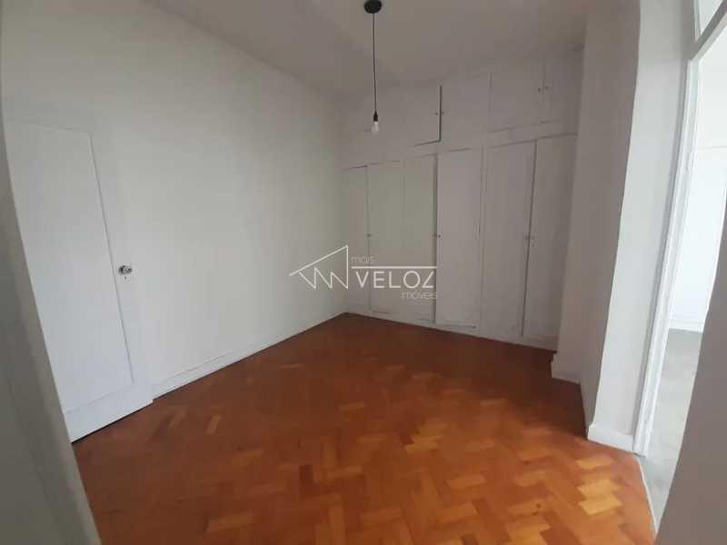 Apartamento à venda com 3 quartos, 107m² - Foto 7