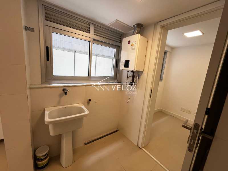 Apartamento à venda com 3 quartos, 179m² - Foto 12