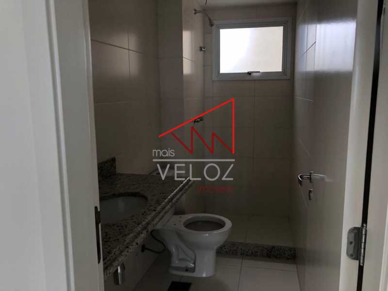 Apartamento à venda com 3 quartos, 97m² - Foto 9