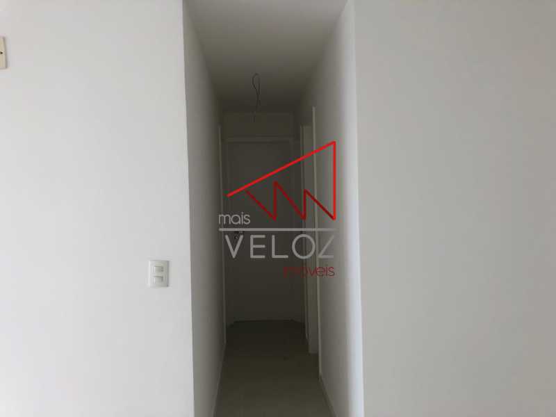 Apartamento à venda com 3 quartos, 97m² - Foto 12