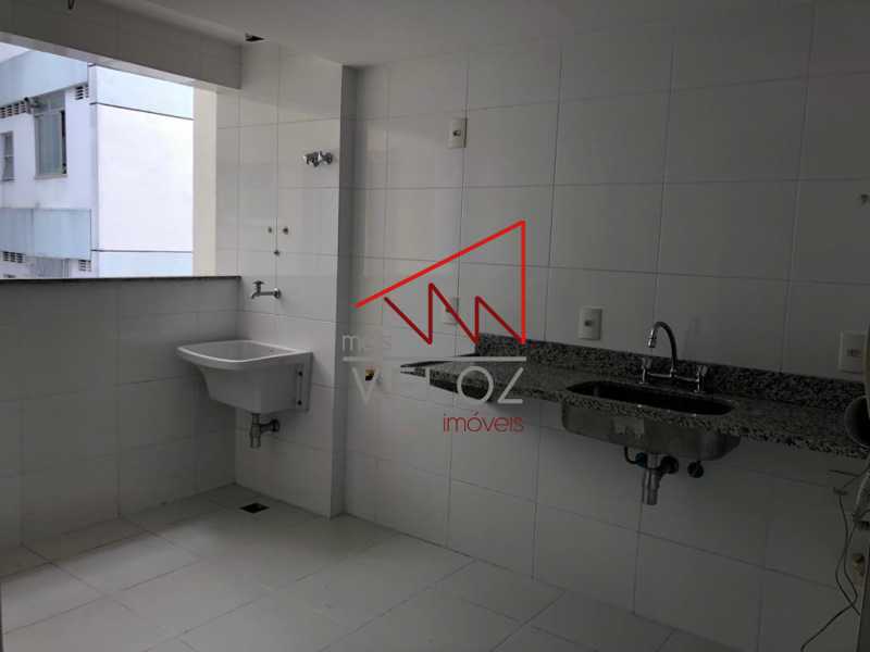 Apartamento à venda com 3 quartos, 97m² - Foto 17