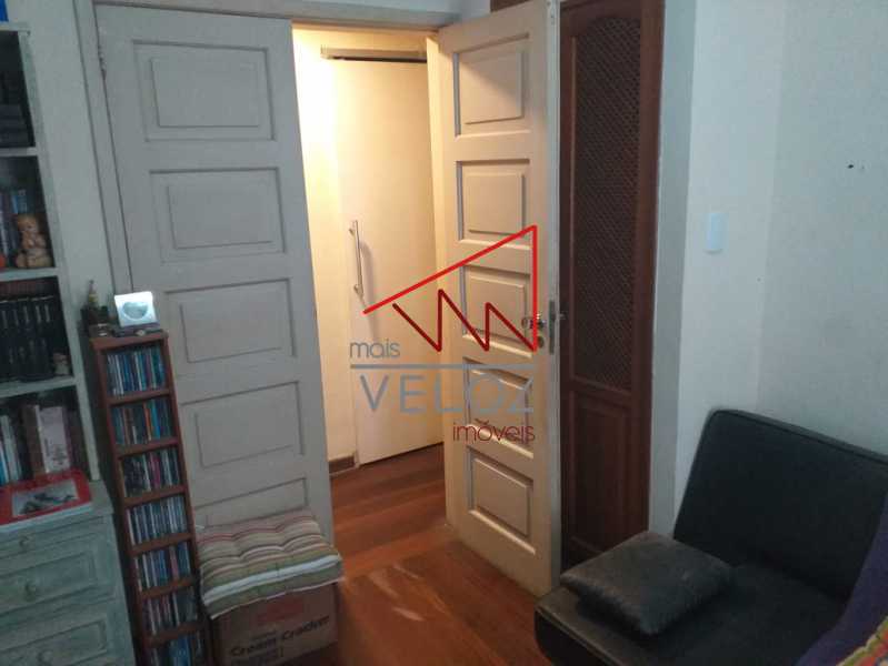 Apartamento à venda com 3 quartos, 100m² - Foto 12