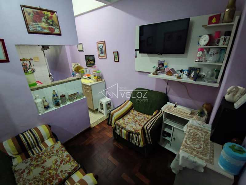 Kitnet e Studio à venda, 32m² - Foto 8