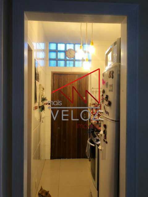 Casa à venda com 2 quartos, 80m² - Foto 8