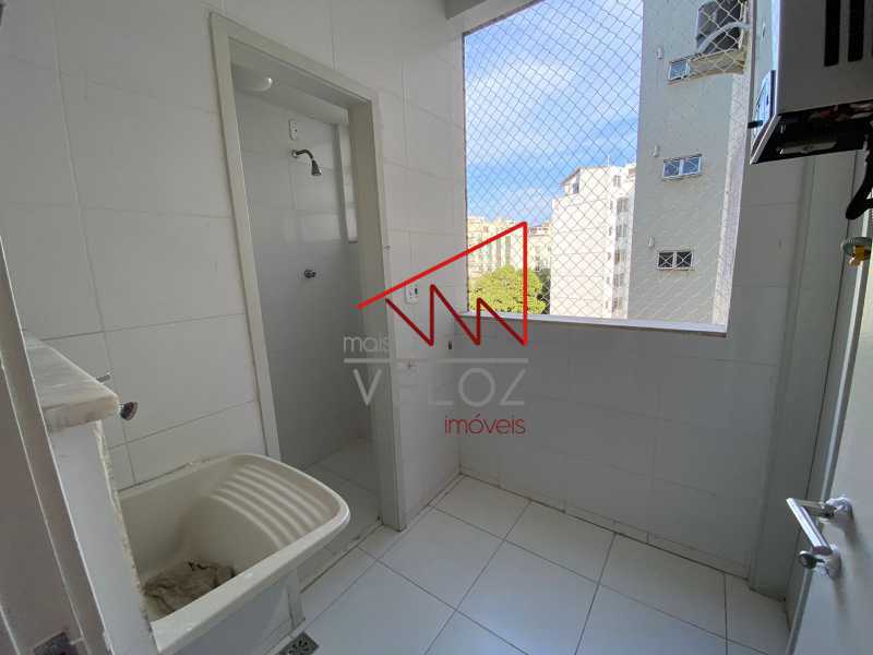 Apartamento à venda com 2 quartos, 75m² - Foto 19