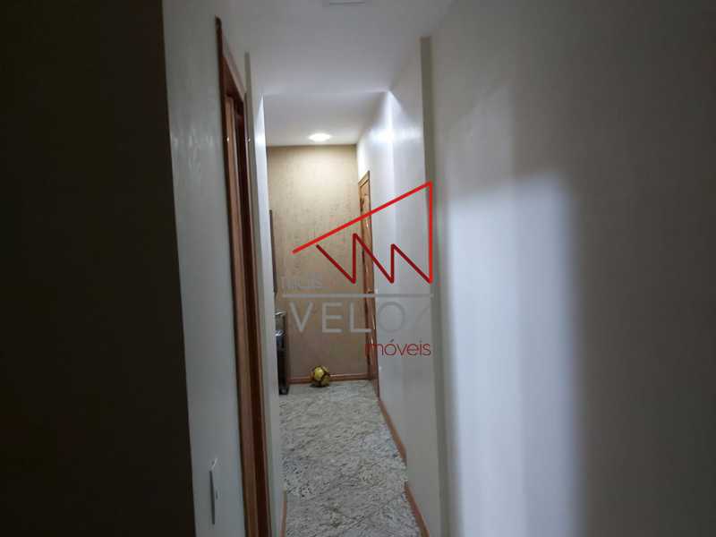 Apartamento à venda com 2 quartos, 64m² - Foto 3