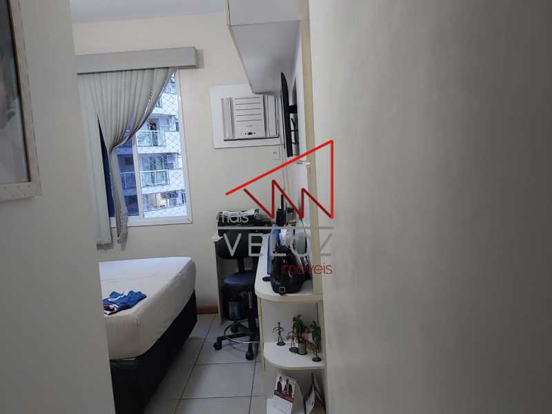 Apartamento à venda com 2 quartos, 64m² - Foto 11