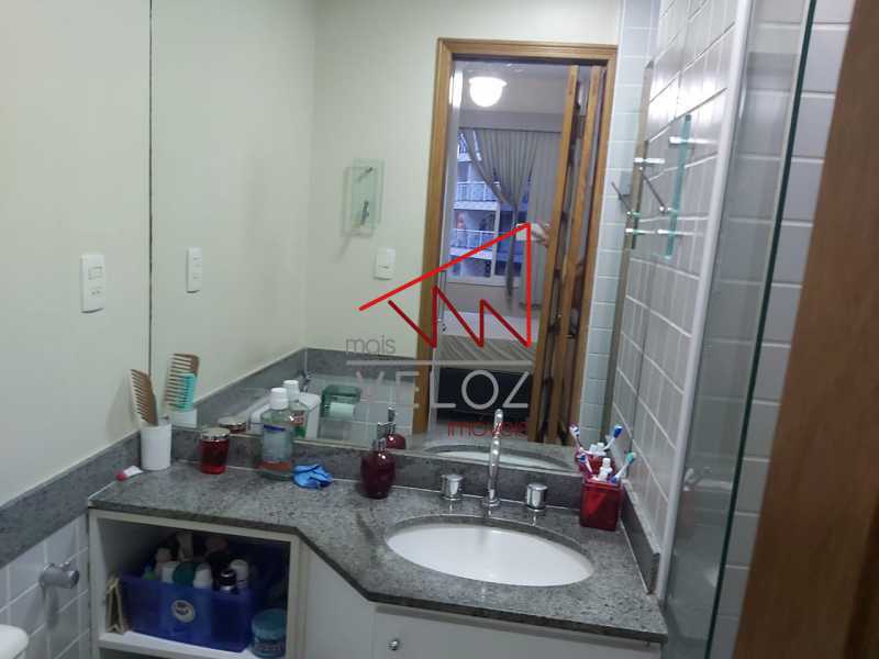 Apartamento à venda com 2 quartos, 64m² - Foto 19