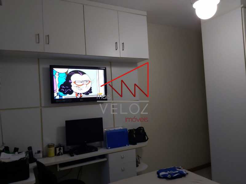 Apartamento à venda com 2 quartos, 64m² - Foto 28