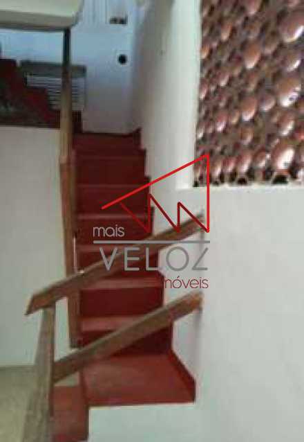 Casa de Vila à venda com 5 quartos, 189m² - Foto 8