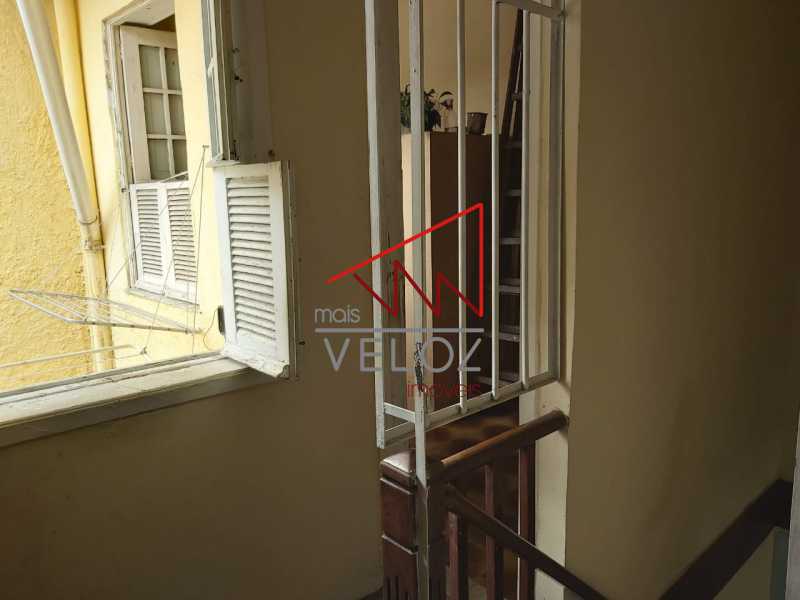 Casa de Vila à venda com 5 quartos, 120m² - Foto 25