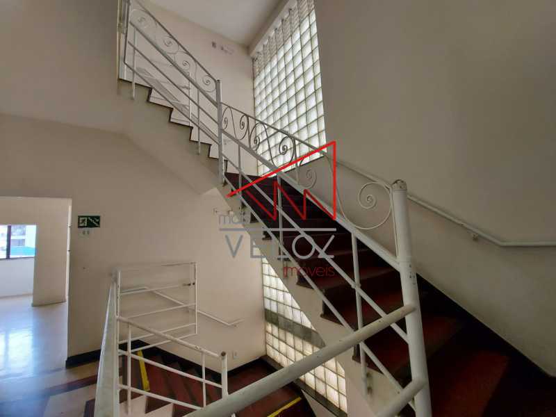 Casa à venda com 20 quartos, 701m² - Foto 3