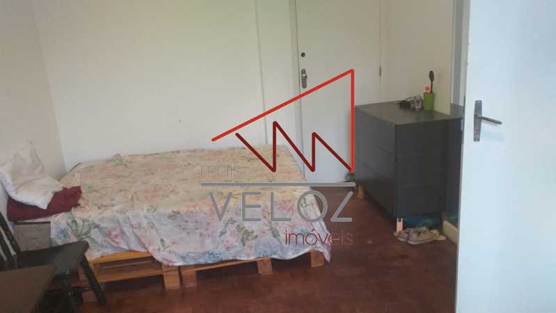 Apartamento à venda com 1 quarto, 40m² - Foto 4