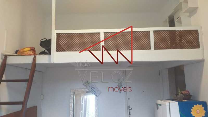 Apartamento à venda com 1 quarto, 40m² - Foto 9