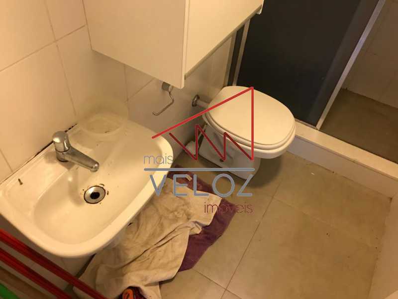 Apartamento à venda com 3 quartos, 180m² - Foto 11