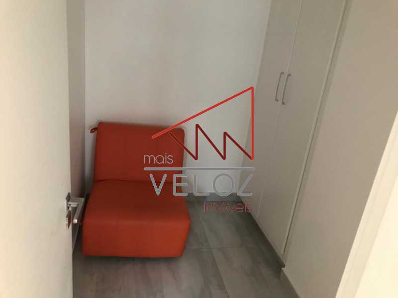 Apartamento à venda com 3 quartos, 180m² - Foto 12