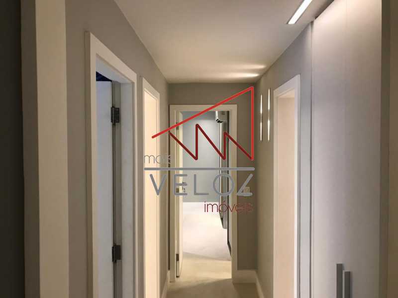 Apartamento à venda com 3 quartos, 180m² - Foto 15