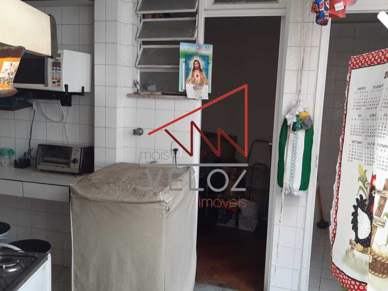 Apartamento à venda com 3 quartos, 101m² - Foto 26