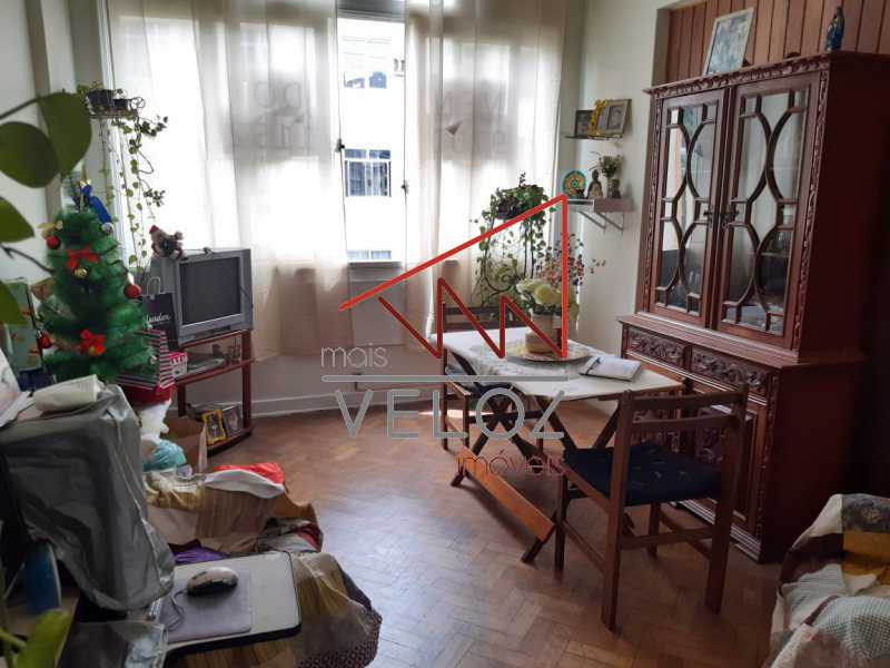 Apartamento à venda com 3 quartos, 101m² - Foto 1