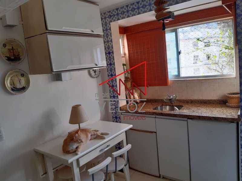 Cobertura à venda com 3 quartos, 145m² - Foto 13