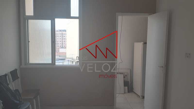 Apartamento à venda com 1 quarto, 33m² - Foto 4