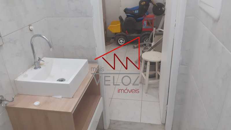 Apartamento à venda com 1 quarto, 33m² - Foto 13